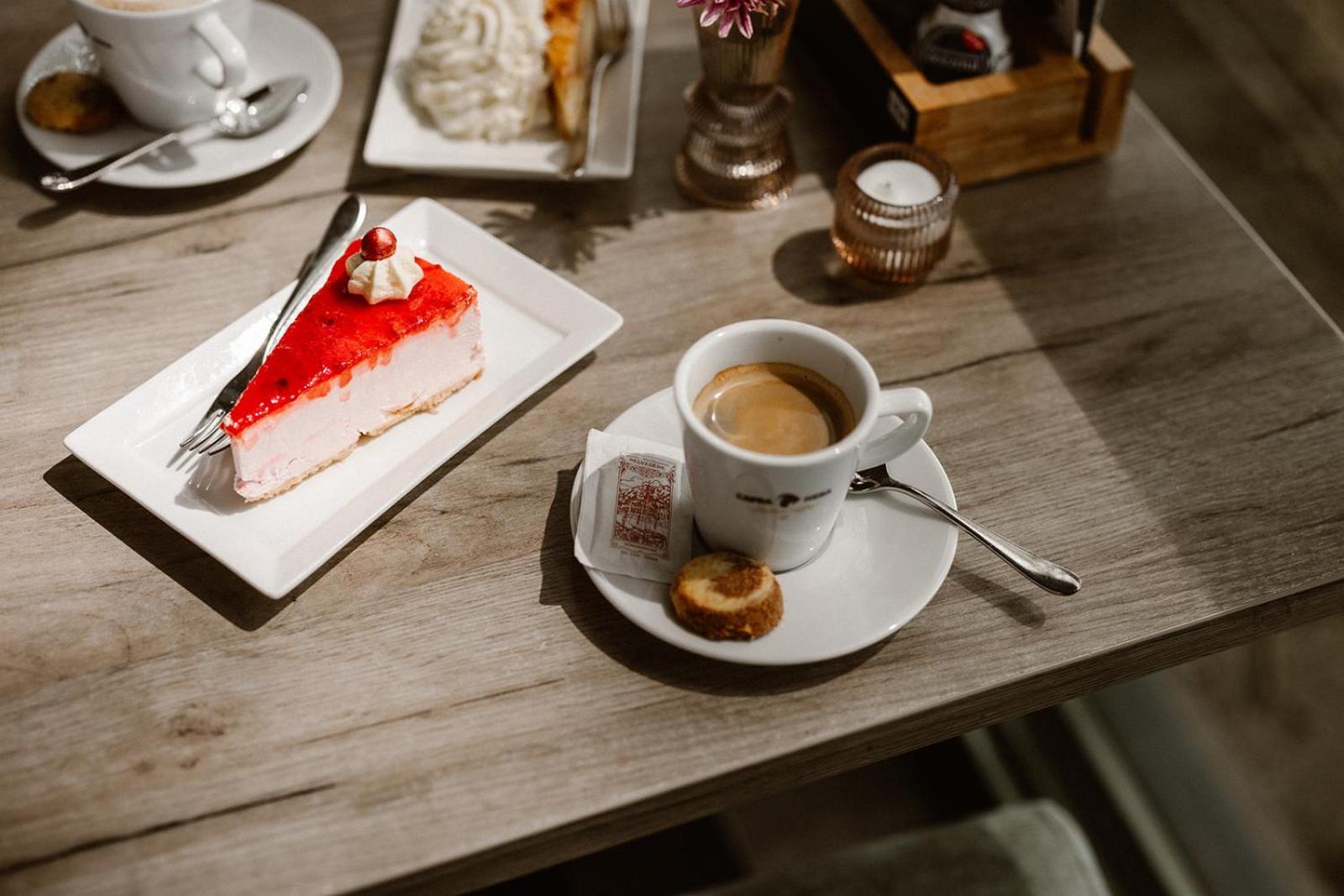 Hotel Restaurant Belvedere Схонховен Экстерьер фото