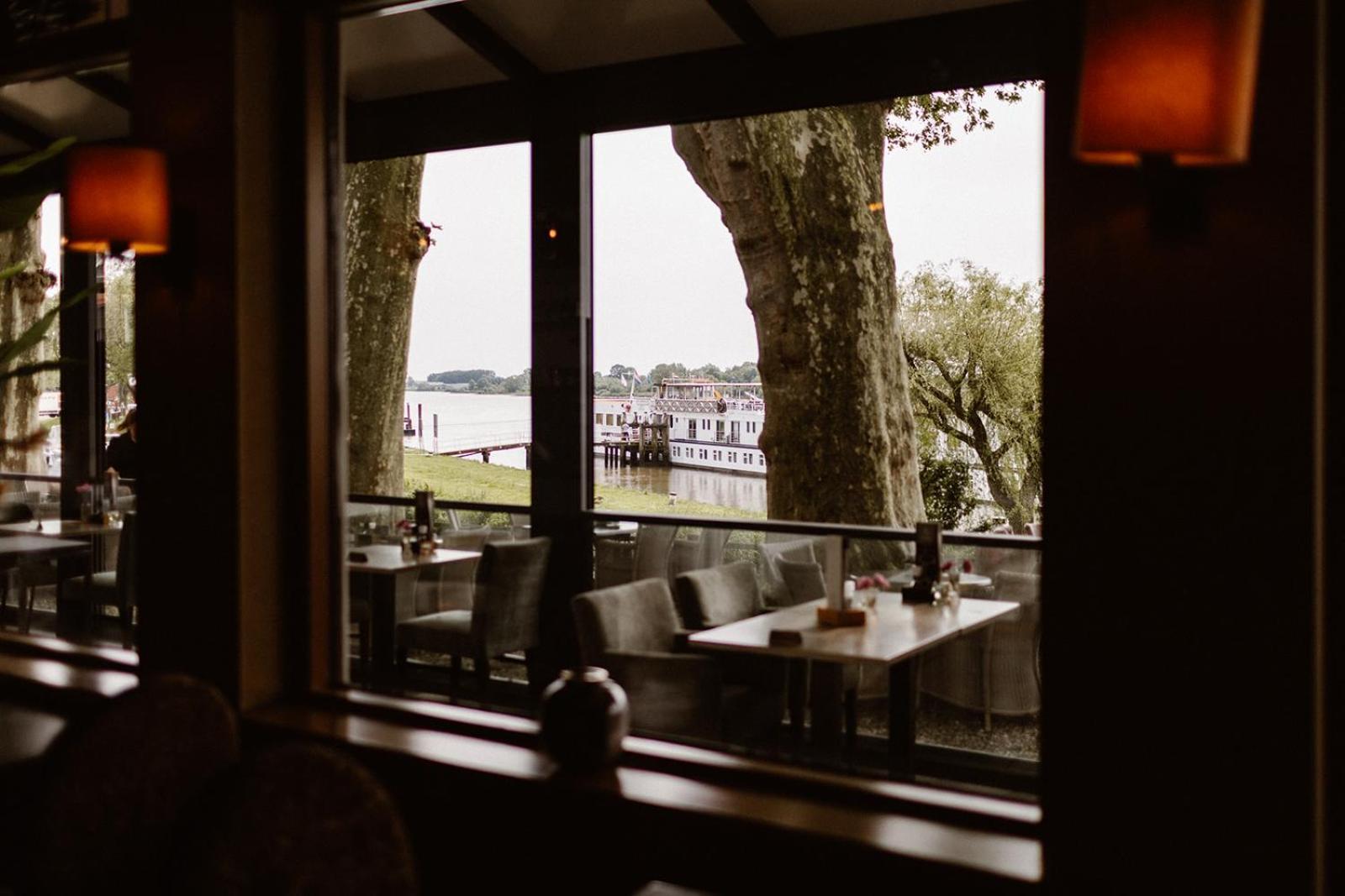 Hotel Restaurant Belvedere Схонховен Экстерьер фото